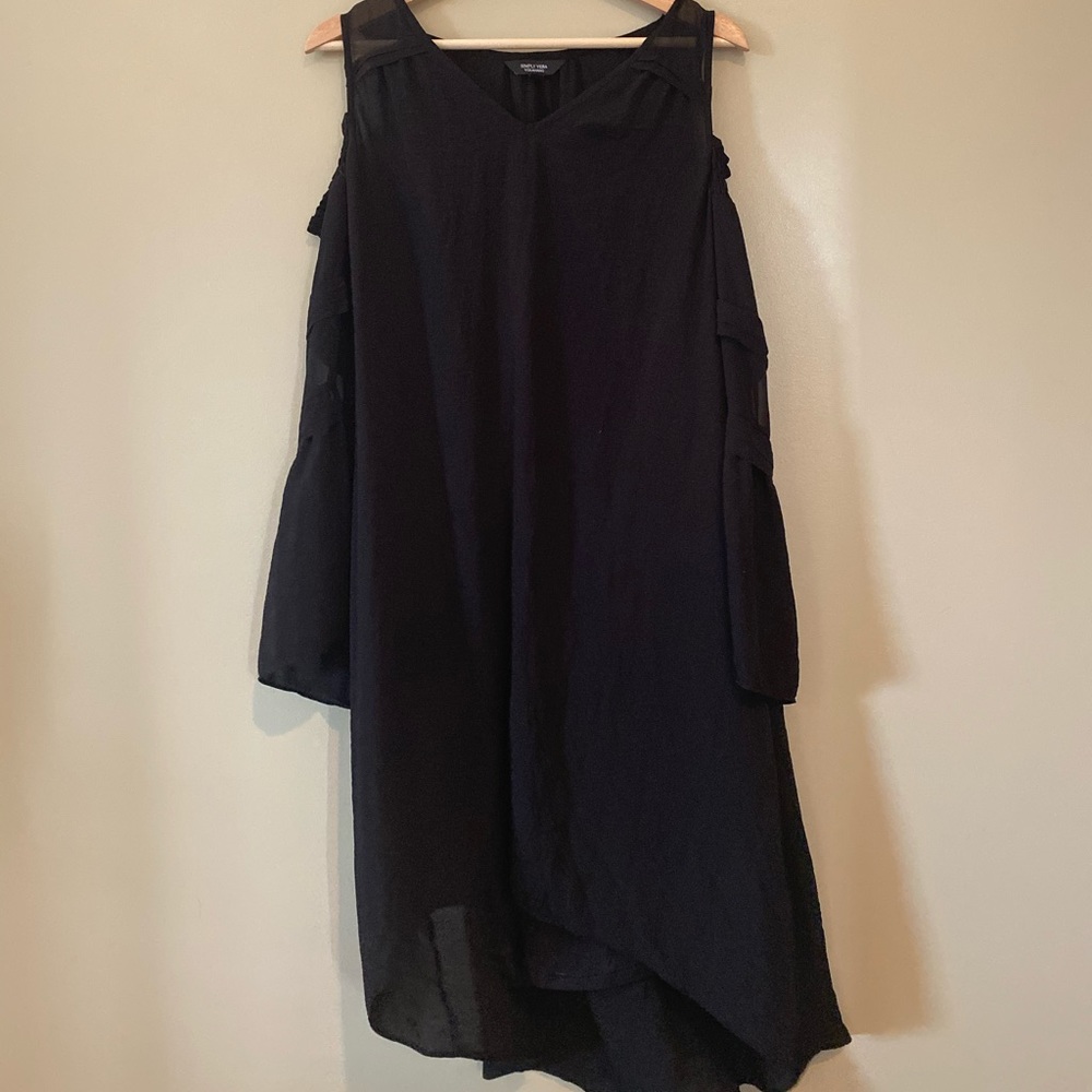 Long sleeve off shoulder black Simply Vera dress.